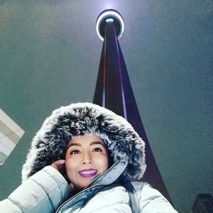 Meet your Posher, Aly